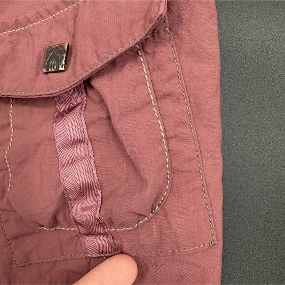 Mountain Hardwear Women's Hiking Cargo Shorts Size 8 Dusty Pink Camping Outdoor - Picture 11 of 14